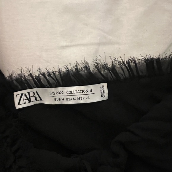 ZARA Limited Edition COLLECTION II LACE UP CROPPED BLACK Top - Sz M - Picture 4 of 4